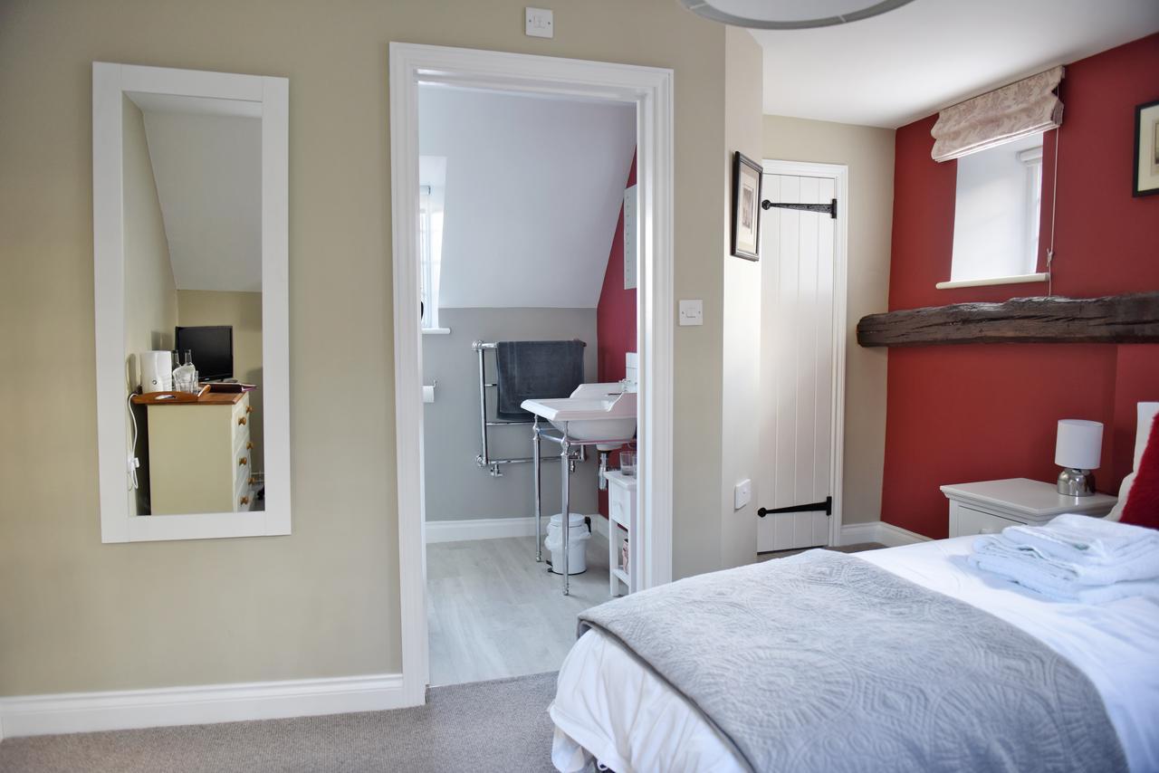 The Three Horseshoes Warham Экстерьер фото