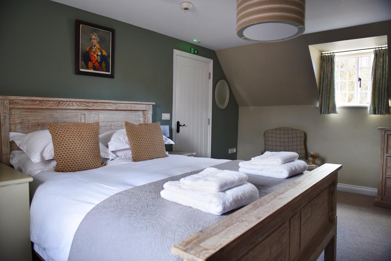 The Three Horseshoes Warham Экстерьер фото