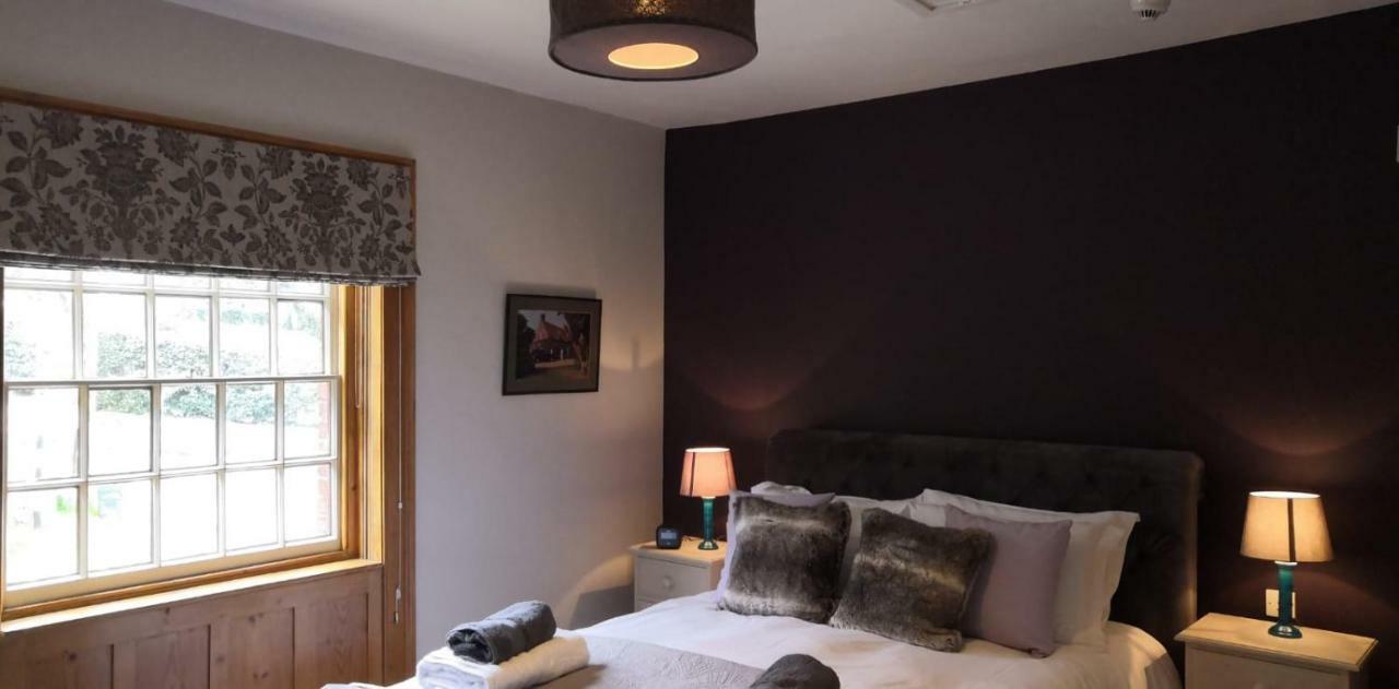 The Three Horseshoes Warham Экстерьер фото