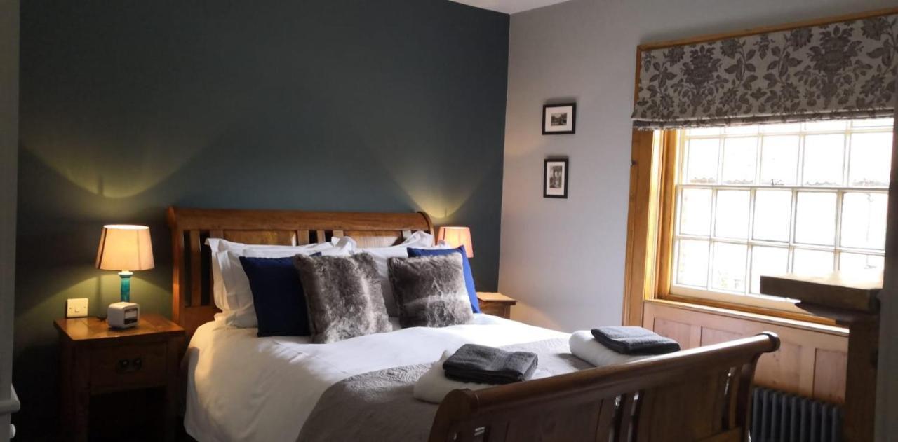 The Three Horseshoes Warham Экстерьер фото